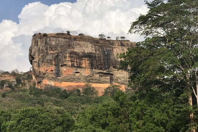 From Colombo to Sigiriya & Dambulla Day Tour - Key Points
