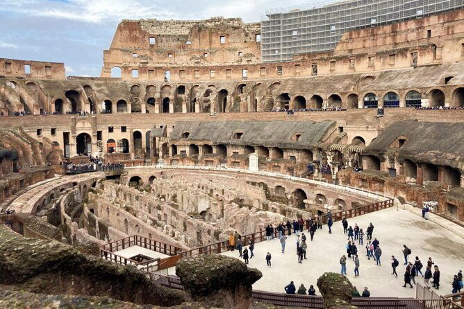 from-colosseum-gladiators-to-via-sacra-romes-historic-heart