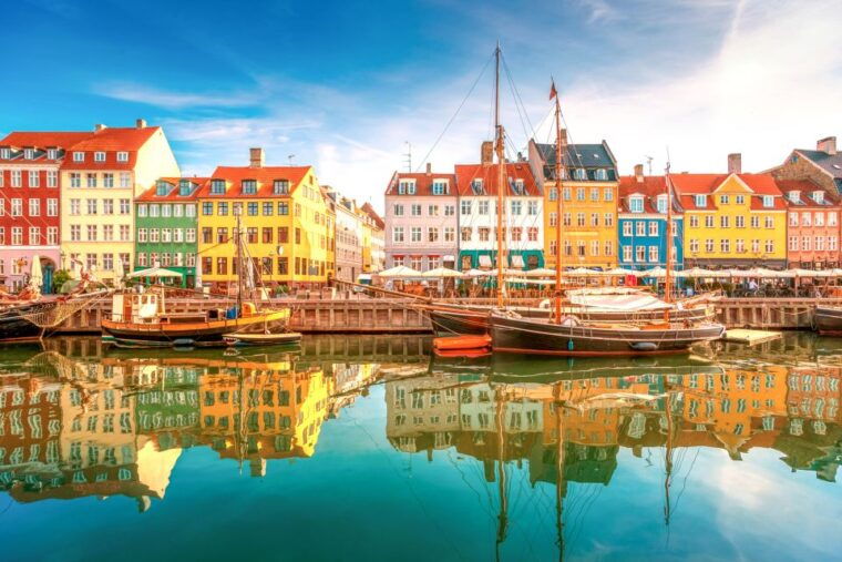 from-copenhagen-4-hour-private-hamlet-castle-tour