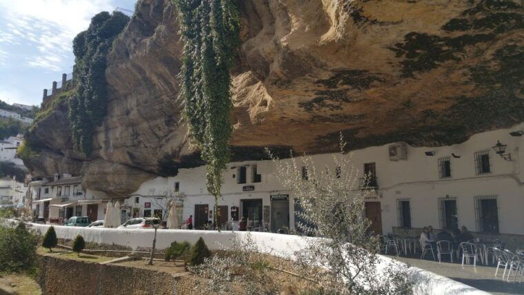 from-cordoba-private-tour-of-ronda-with-stop-in-setenil