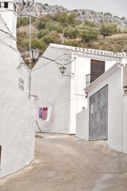 From Córdoba: White Villages private half-day trip - Transportation & Group Dynamics