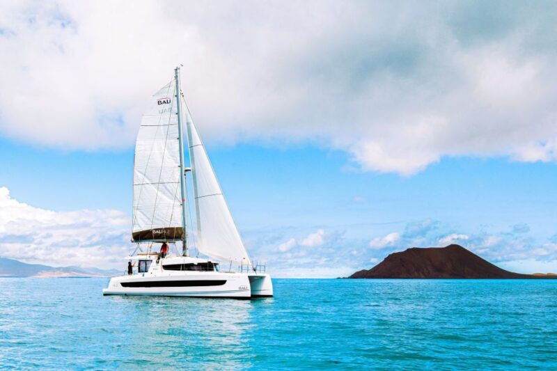 from-corralejo-caleta-de-fuste-lobos-island-catamaran-trip
