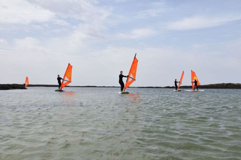 from-corralejo-small-group-windsurfing-class-in-el-cotillo