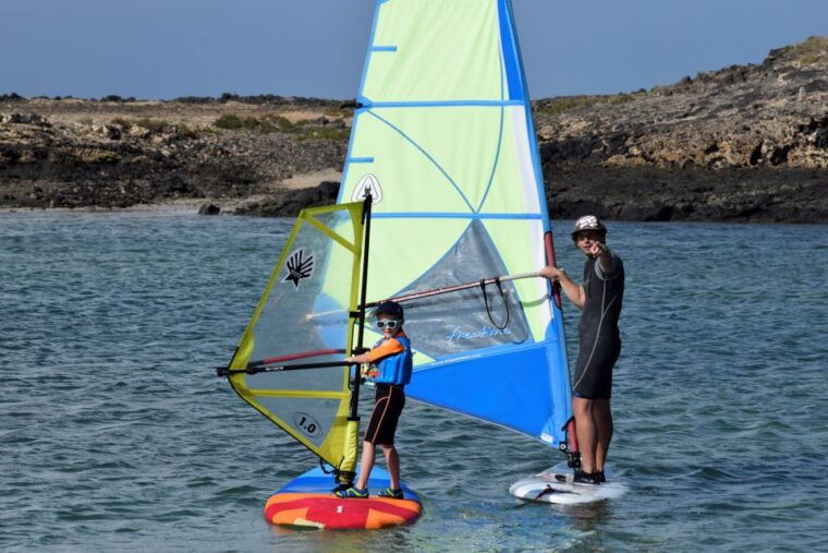from-corralejo-small-group-windsurfing-class-in-el-cotillo