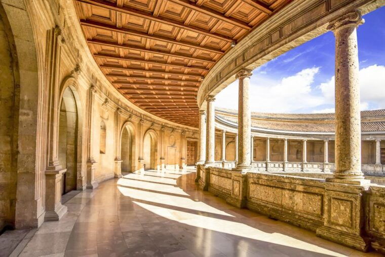 from-costa-del-sol-granada-alhambra-nasrid-palaces-tour