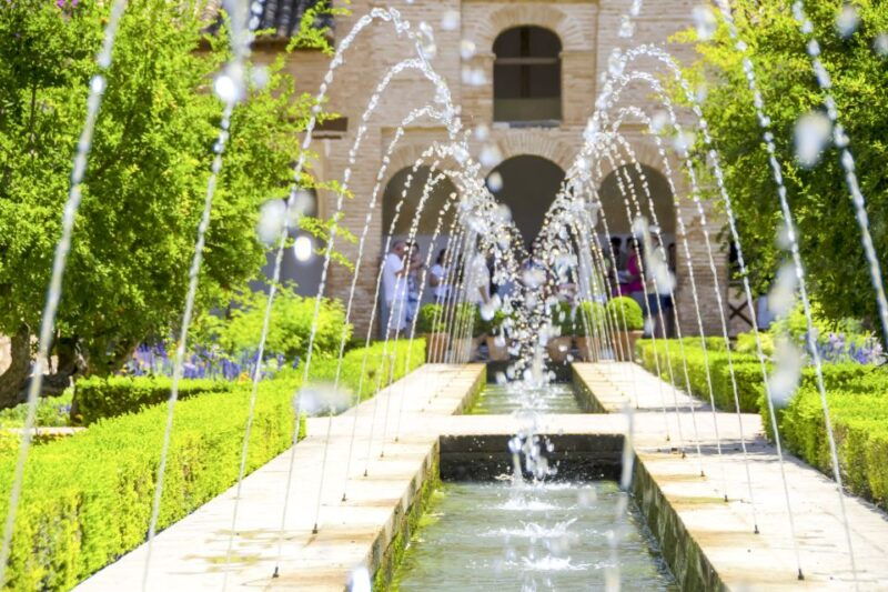 from-costa-del-sol-or-malaga-granada-and-alhambra-tour