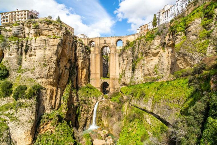 from-costa-del-sol-private-ronda-tour