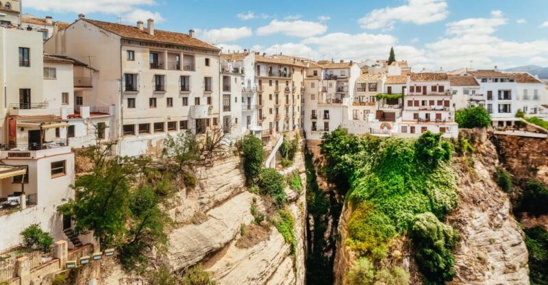 from-costa-del-sol-ronda-and-setenil-de-las-bodegas-3