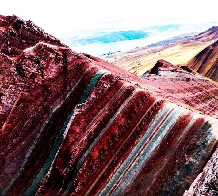 from-cusco-colored-mountains-pallay-punchu-full-day-tour