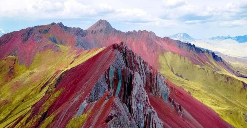 from-cusco-colored-mountains-pallay-punchu-full-day-tour