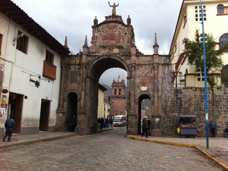 from-cusco-free-walking-tour-of-cusco-san-pedro-market