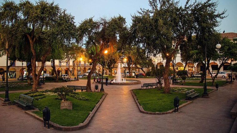 from-cusco-free-walking-tour-of-cusco-san-pedro-market