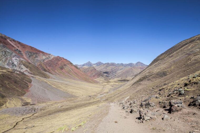 from-cusco-full-day-hike-to-the-rainbow-mountain