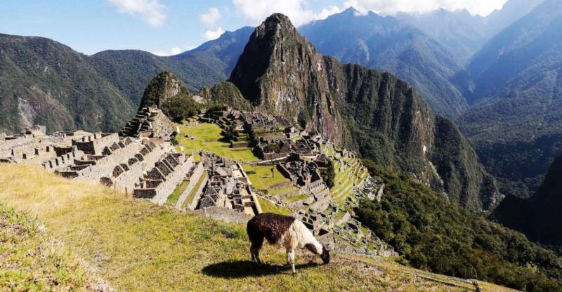 from-cusco-machu-picchu-amazing-rainbow-mountain-2d-1n