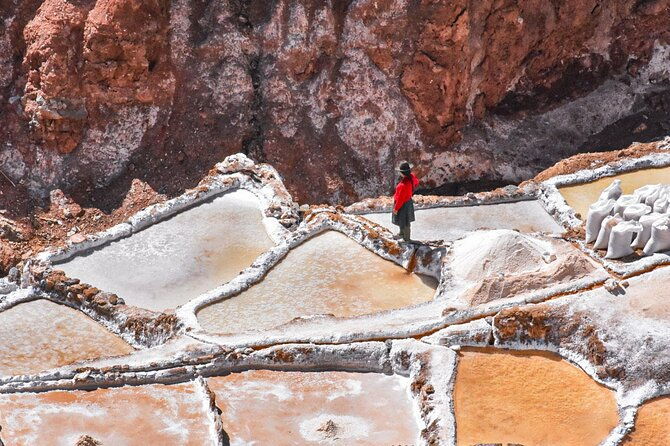 from-cusco-moray-maras-salt-mines-chinchero-weavers-half-day