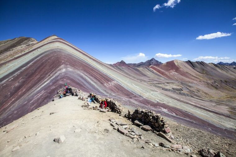 from-cusco-private-full-day-hike-to-the-rainbow-mountain