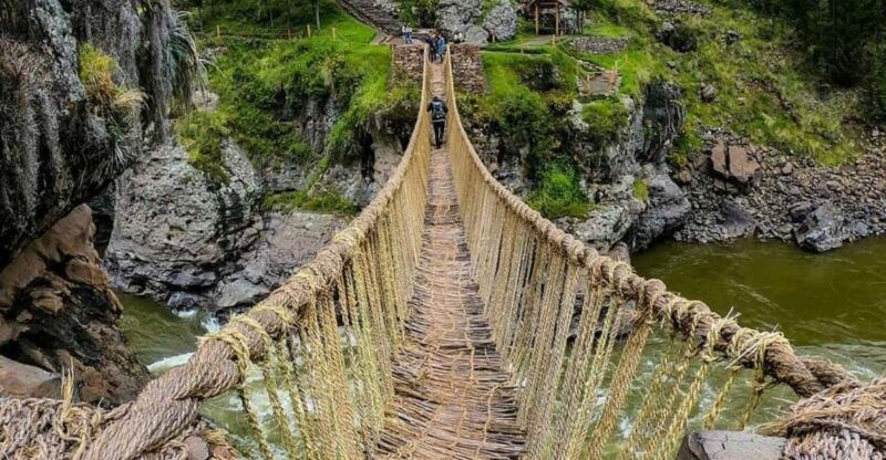 from-cusco-qeswachaka-inca-bridge-day-trip-with-food