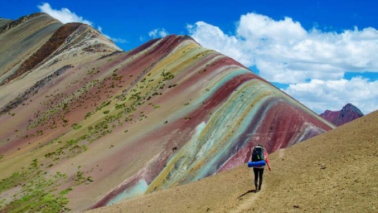 from-cusco-rainbow-mountain-full-day-trekking