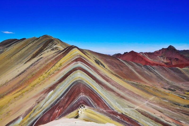 from-cusco-trekking-through-the-rainbow-mountain-vinicunca