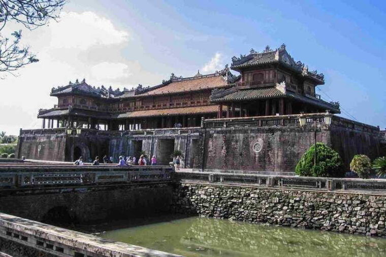 from-da-nang-day-trip-to-hue-by-private-car-transfer