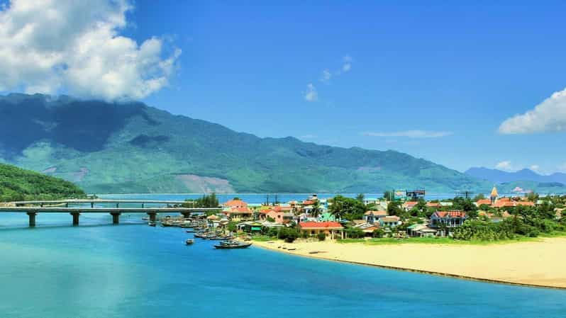 from-da-nang-discover-hue-city
