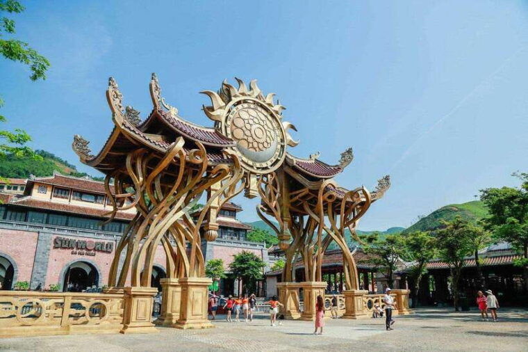from-da-nang-hoi-an-ba-na-hills-and-golden-bridge-day-trip