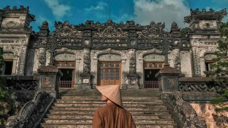 from-da-nang-hoi-an-hue-imperial-tour-w-tour-guide-pick-up