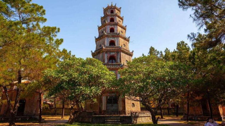 from-da-nang-hue-city-explore-full-day-tour-with-lunch