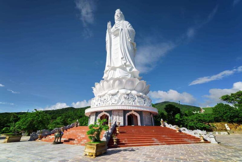 from-da-nang-linh-ung-pagoda-marble-mountains-and-hoi-an