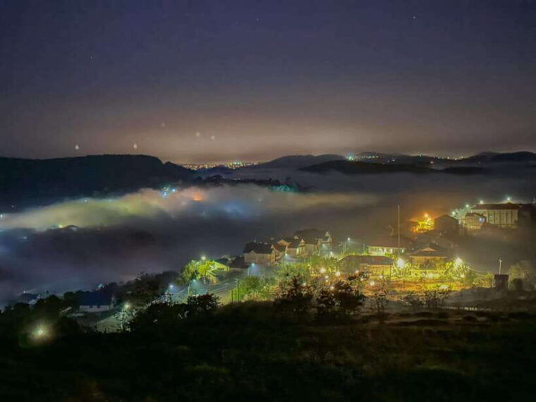 from-dalat-sunrise-tour-hike-over-misty-valley