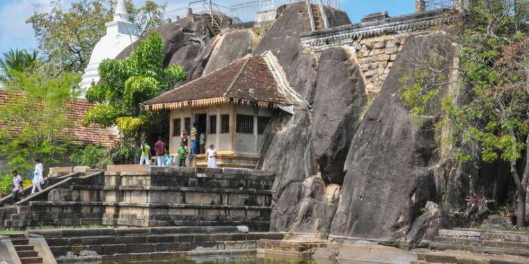 from-dambulla-sacred-city-of-anuradhapura-private-day-tour