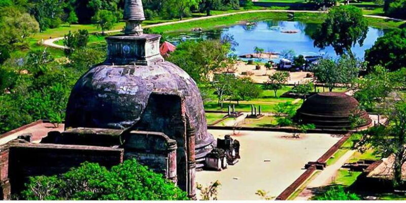 from-dambulla-sigiriya-ancient-city-of-polonnaruwa-by-bike