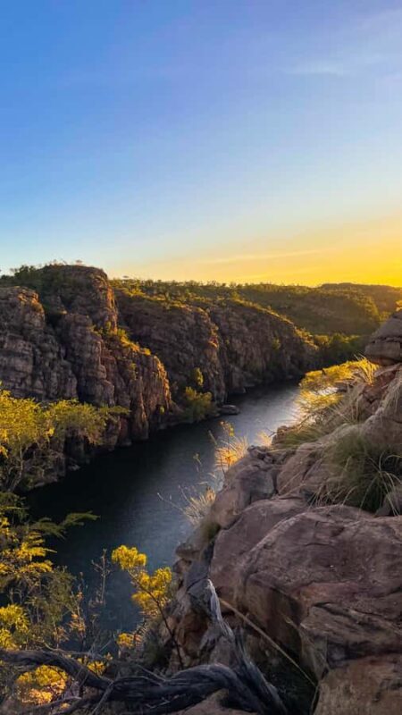 From Darwin: Nitmiluk Gorge Private Guided Tour with Cruise - The Journey Begins: Darwin to Nitmiluk