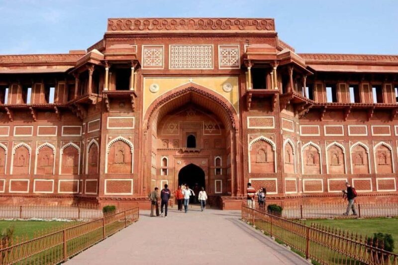 From Delhi: 2 Day Agra, Jaipur & Fatehpur Tour with 5* Hotel - An In-Depth Look at the 2-Day Rajasthan Tour