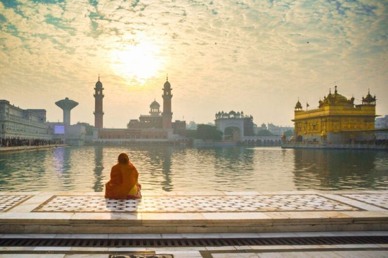From Delhi: 2 Day Amritsar Golden Temple & Wagah Border Tour - Transportation & Logistics