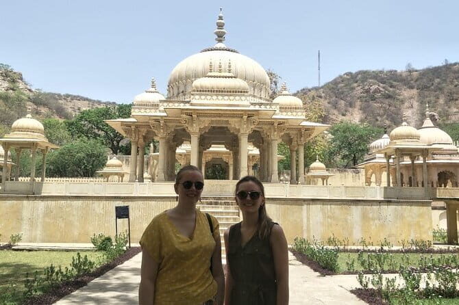 From Delhi- 2 Day Private Agra and Jaipur Tour - Exploring the Itinerary: What to Expect from This 2-Day Tour