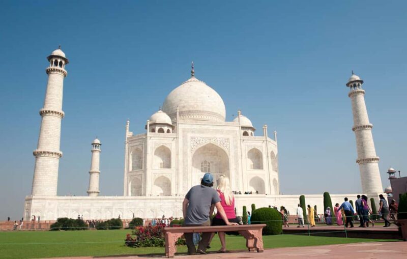 From Delhi: 2 Days Overnight Private Tour of Delhi and Agra - The Itinerary in Detail: Why It Works