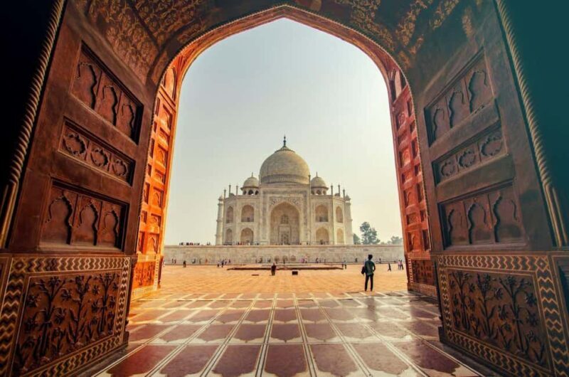 From Delhi: 2 Days Taj Mahal & Agra Tour With Fatehpur Sikri - Getting to Know the 2-Day Agra Tour from Delhi