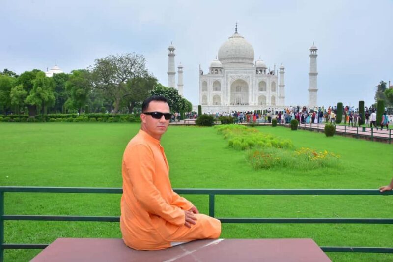 From Delhi: 5* Hotel Meal & Taj Mahal Sunrise Trip by Car - The Journey Begins Before Dawn