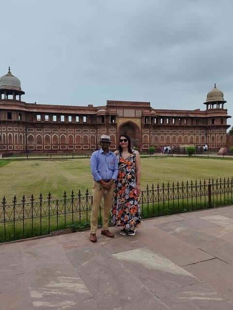 From Delhi: Agra Sightseeing with Lord Shiva Temple - The Itinerary in Detail