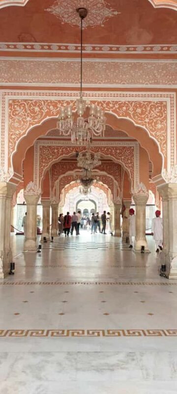 From Delhi: All-Inclusive Same-Day Jaipur Day Trip - The Experience: What Sets It Apart