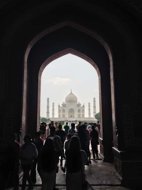 From Delhi: All Inclusive Tajmahal & Agra Trip by Fast Train - Return Journey and Relaxing Farewell