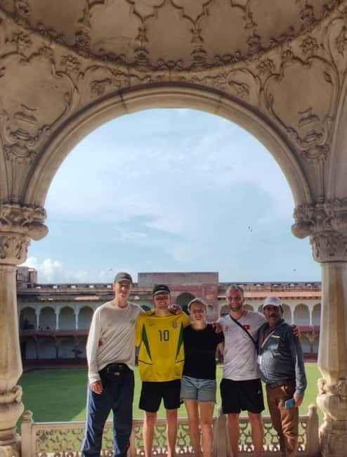 From Delhi: By Express Train, Taj Mahal & Agra Fort Trip. - The Experience from a Traveler’s Perspective