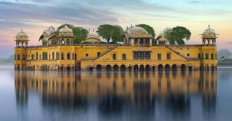 From Delhi: Jaipur Cultural & Historical Private City Tour - Key Points