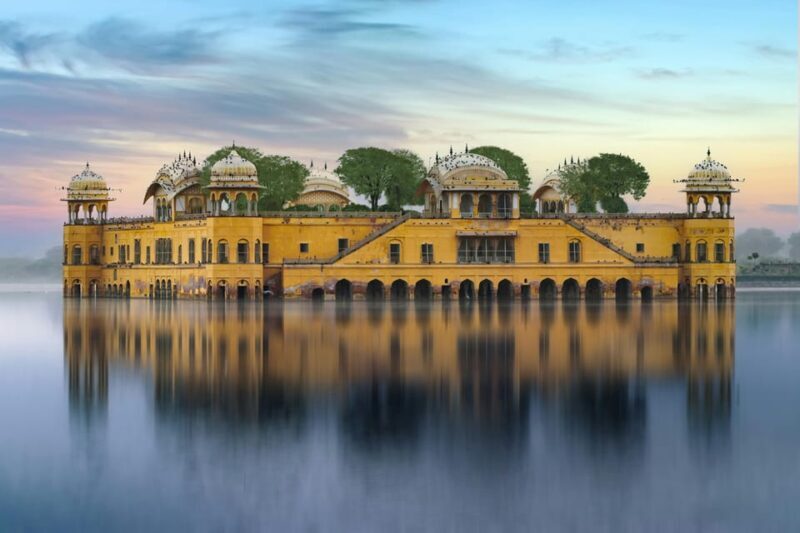 From Delhi: Jaipur Cultural & Historical Private City Tour - Comfortable Transportation for a Journey of Discovery