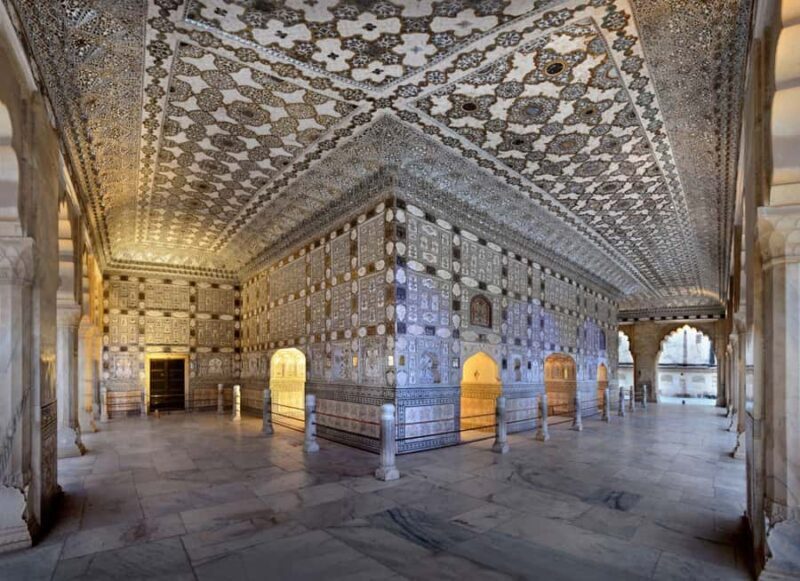 From Delhi: Jaipur Guided City Tour By AC Car - Who Will Love This Tour?