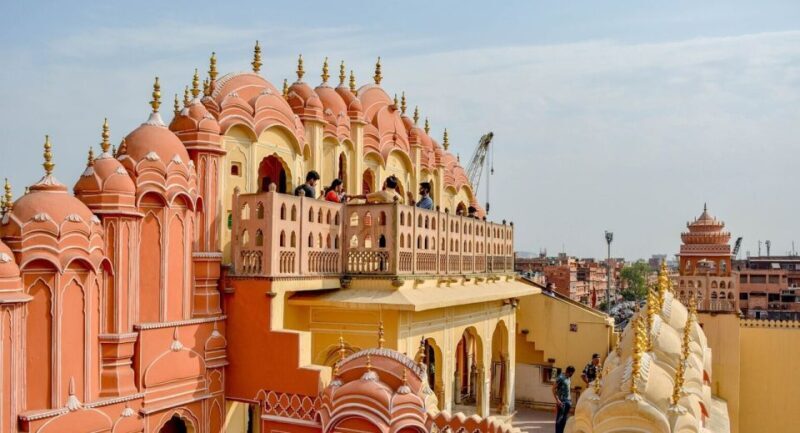 From Delhi: Jaipur Private Tour with Guide & Hotel Pickup - Post-Sightseeing: Returning to Delhi