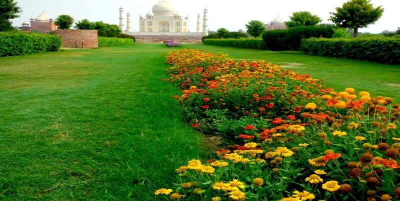 From Delhi: Luxury 2 Days Taj Mahal Tour By Car - What to Expect from This Tour