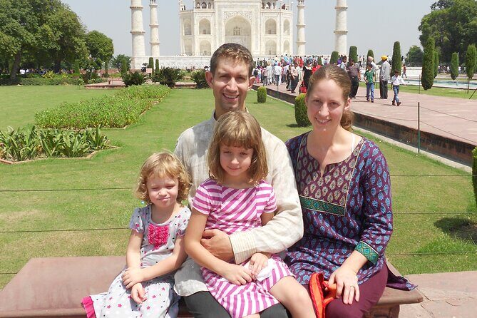From Delhi: Luxury Group tour of Agra by Car: TOP RATED TOUR - What Makes This Tour Stand Out?