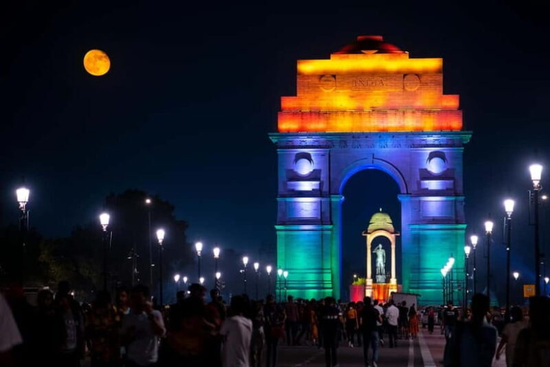 From Delhi: Night View Tour with India Gate and Red Fort - A Closer Look at the Night View Tour